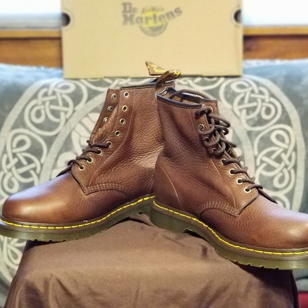 Dr. Martins 1460 Boot, Men's US size 12